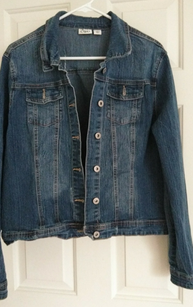 Women's clothing